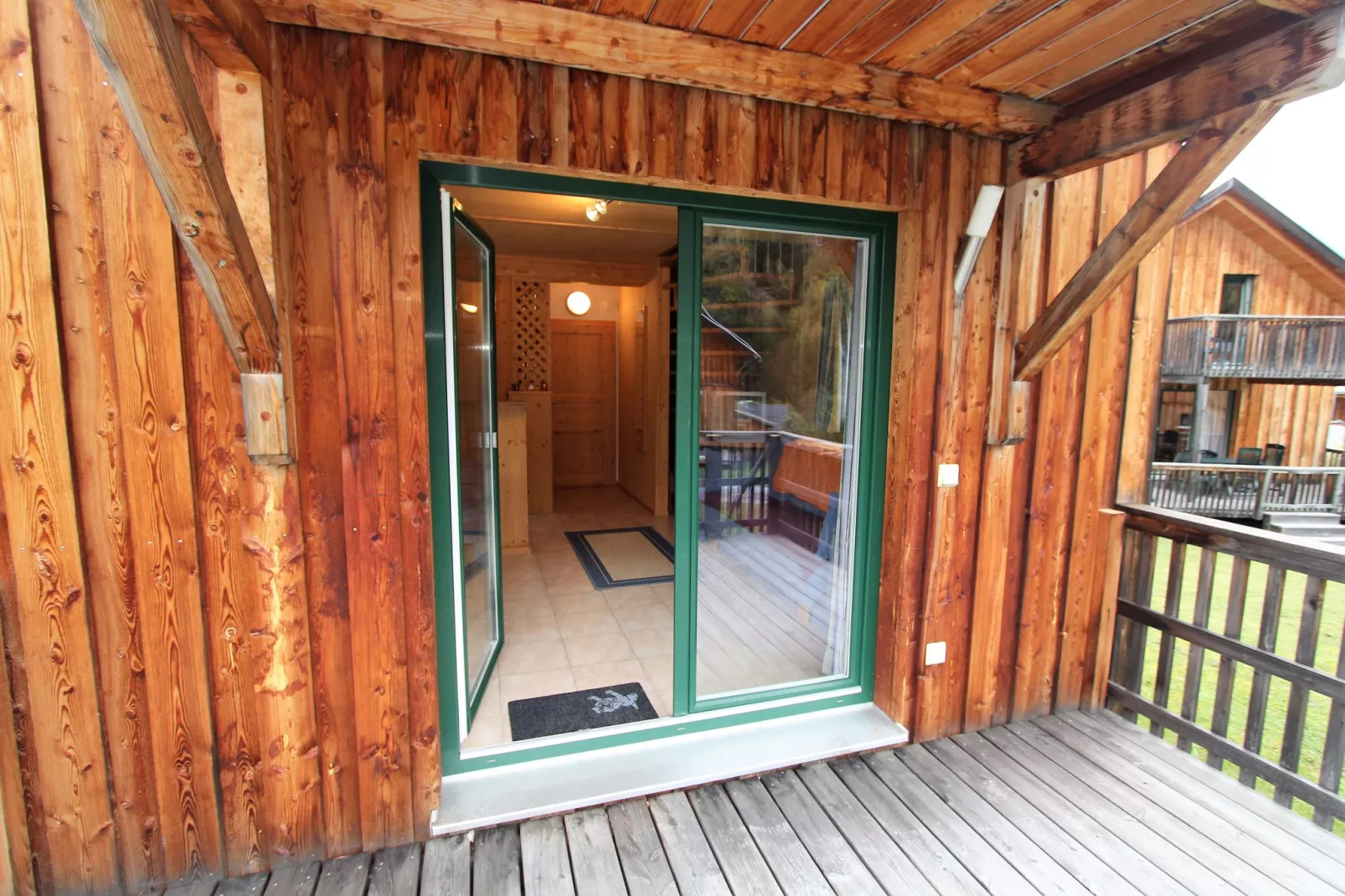 Chalet Milner-Terrace balcony