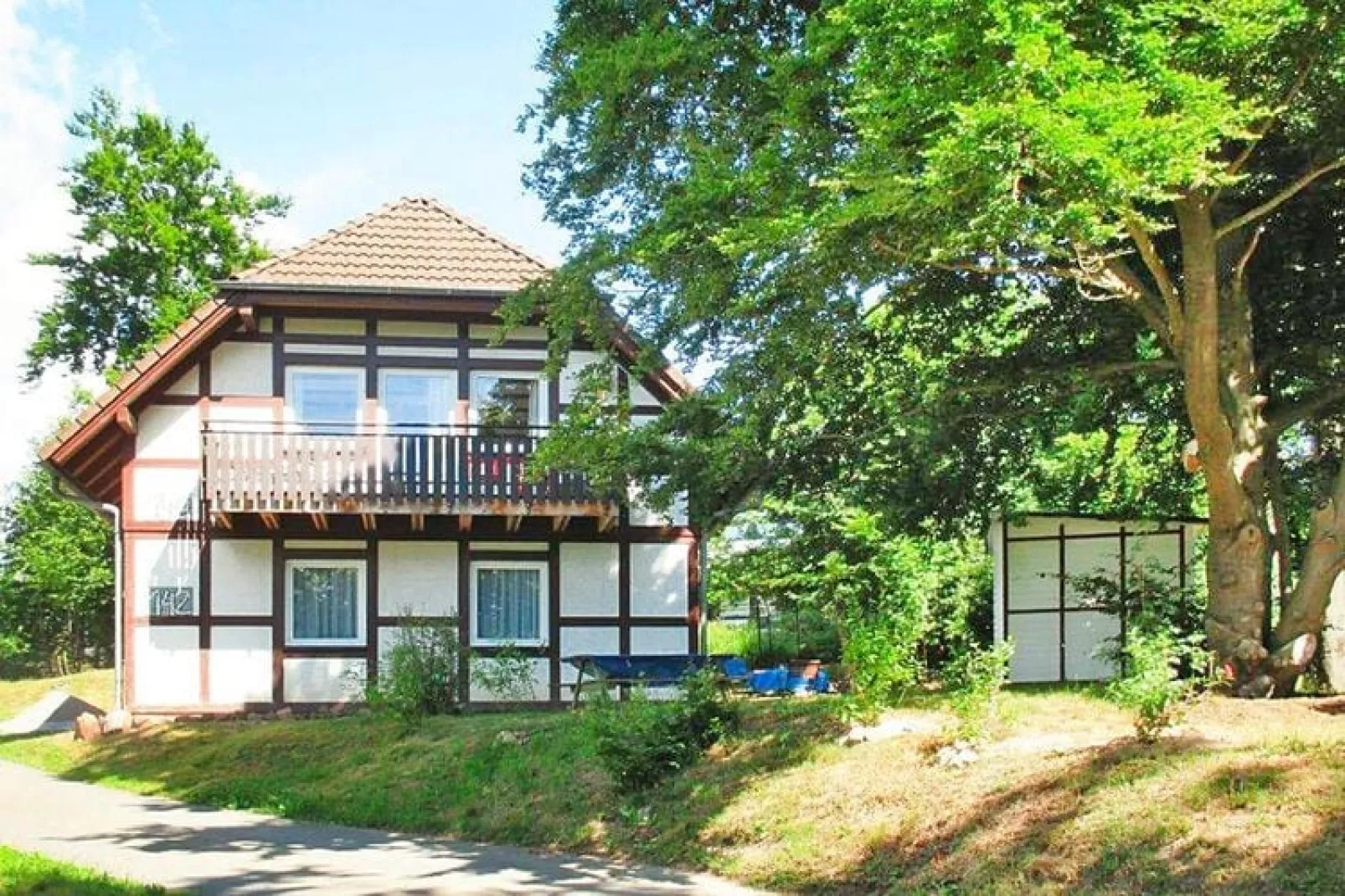 Untere Ferienwohnung-Exterior summer
