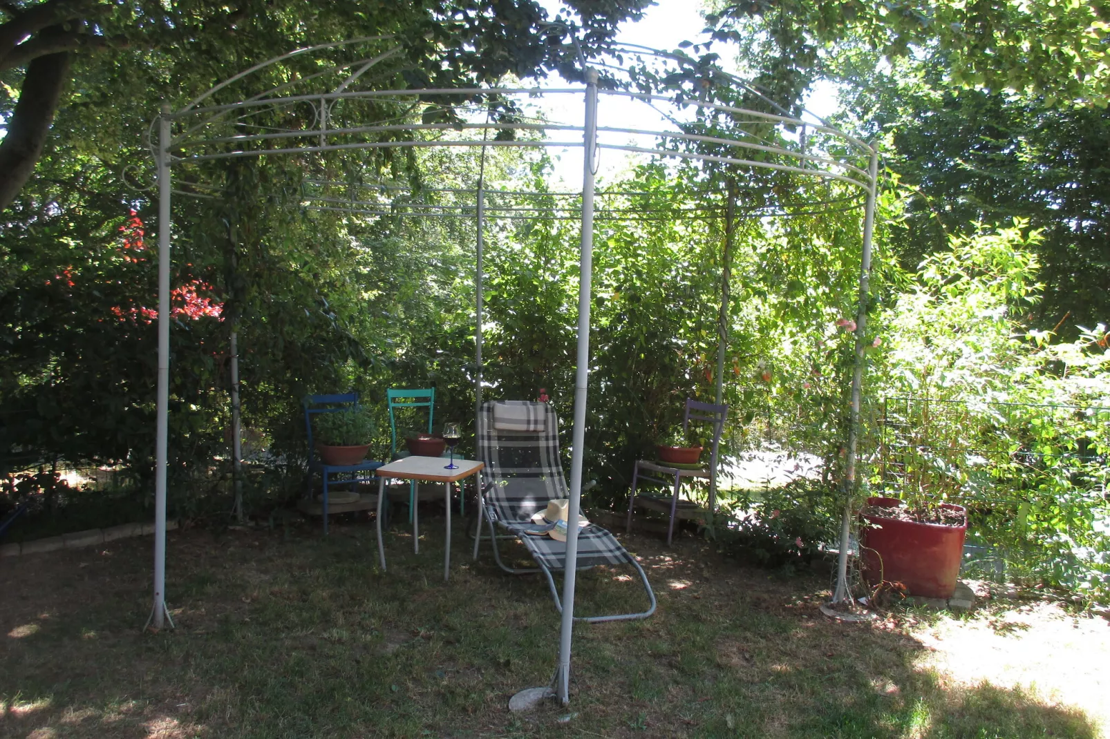 Untere Ferienwohnung-Gardens summer
