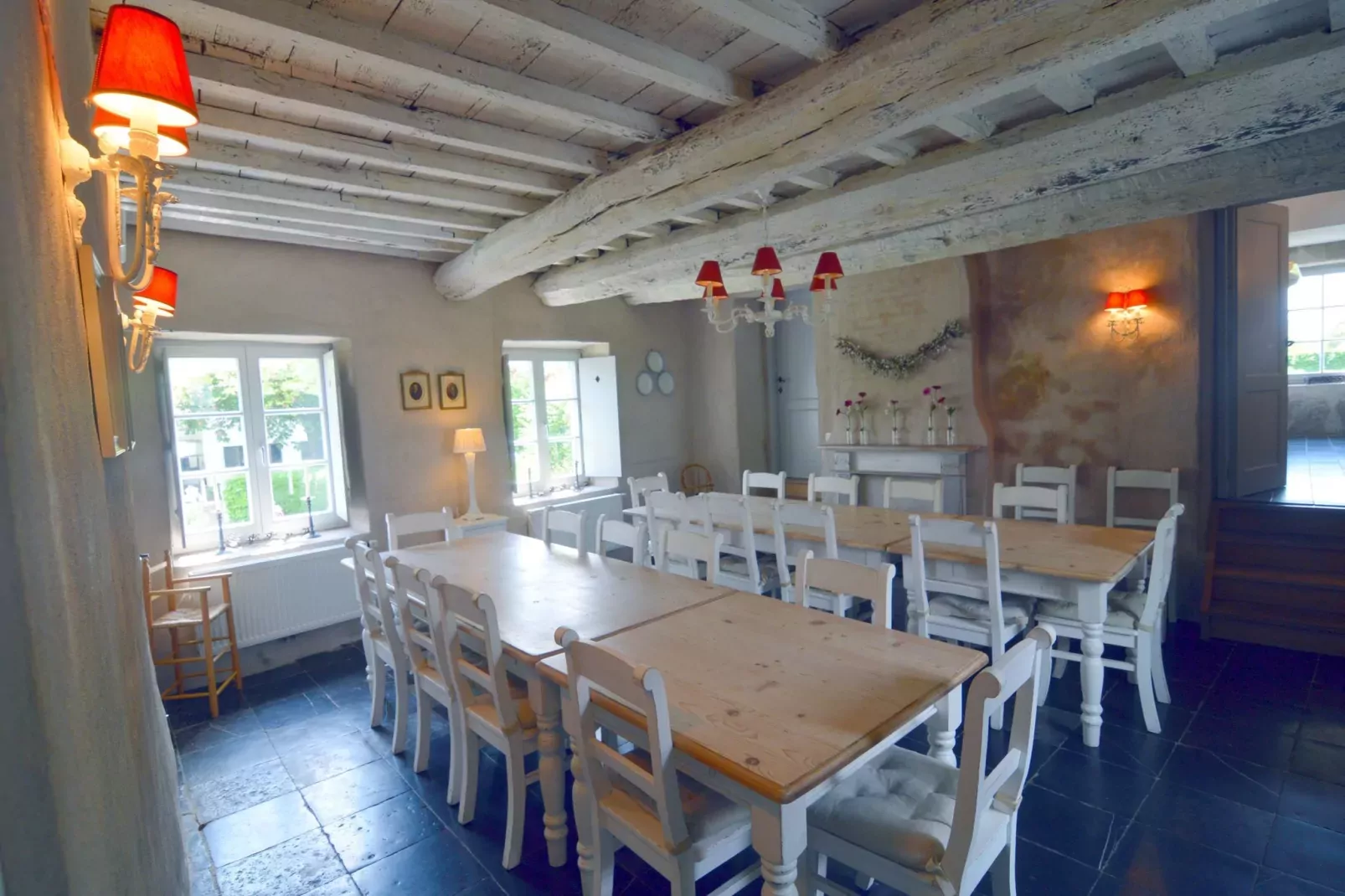 La Ferme de Foy 24-Salle à manger
