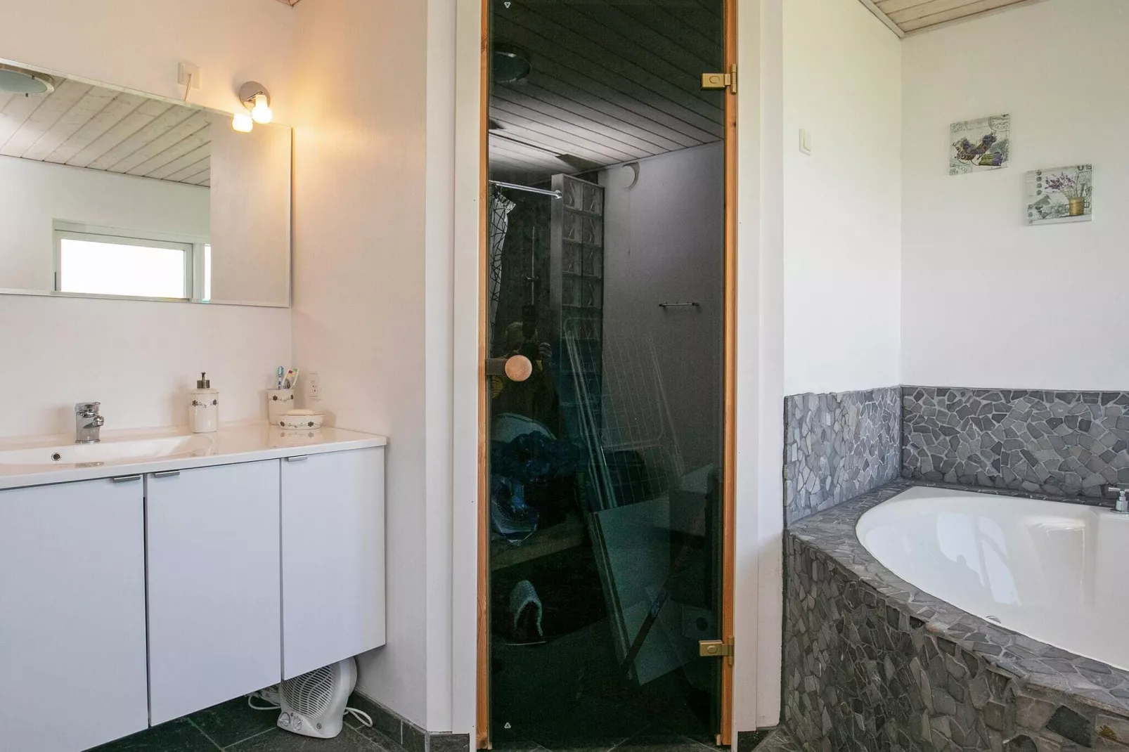 6 person holiday home in Brovst-Indoor