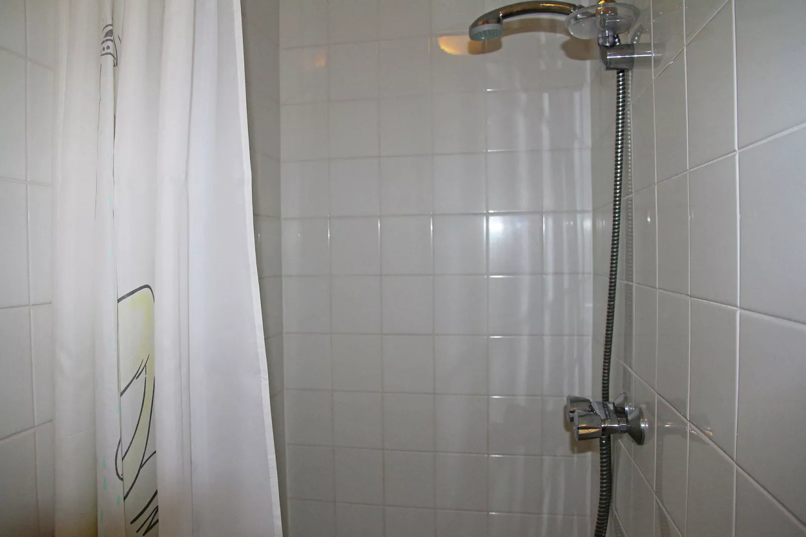 Huize Glory Citrien-Bathroom