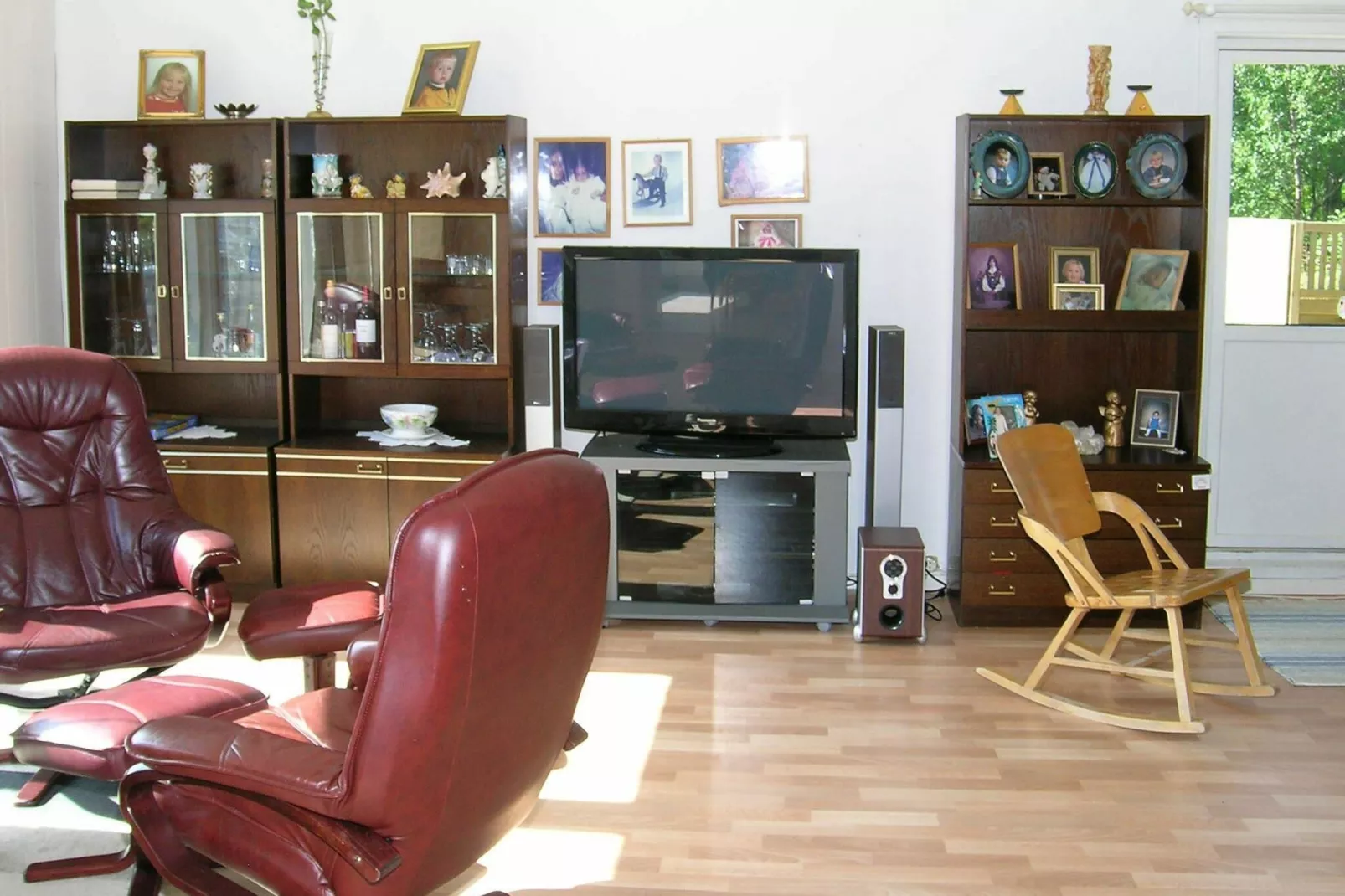 HUS 39517-Indoor