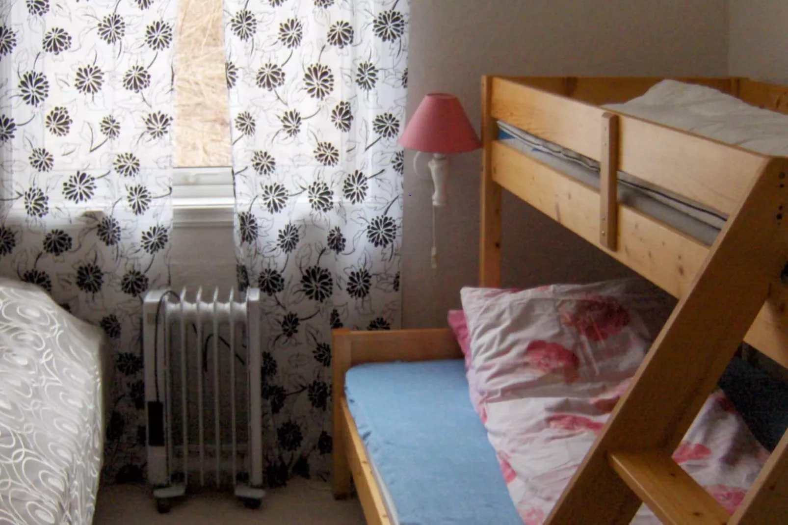 HUS 39517-Indoor