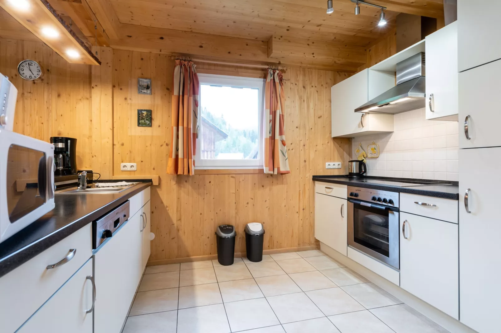 Chalet Baier-Kitchen