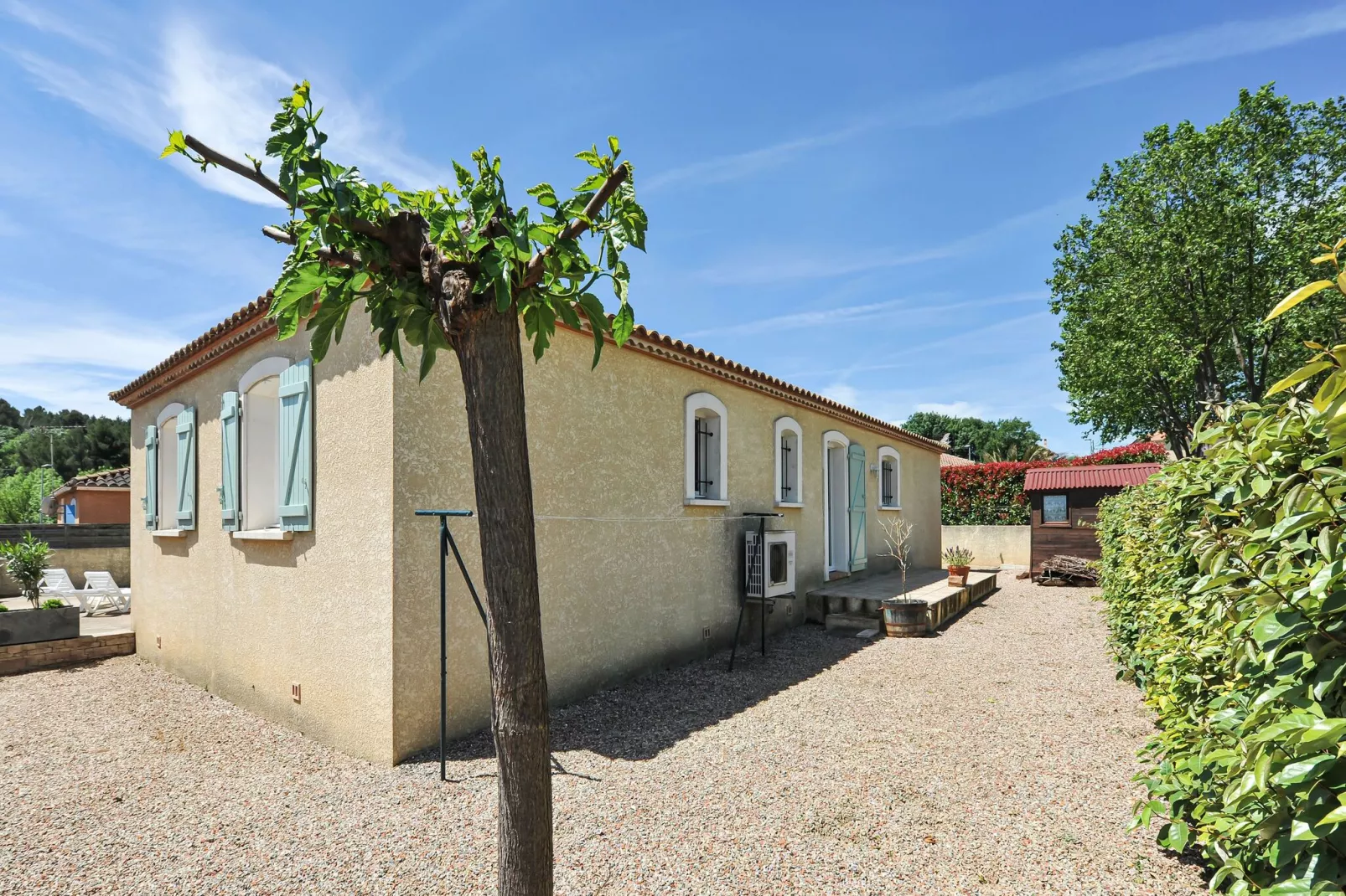 Villa Fanny-Gardens summer