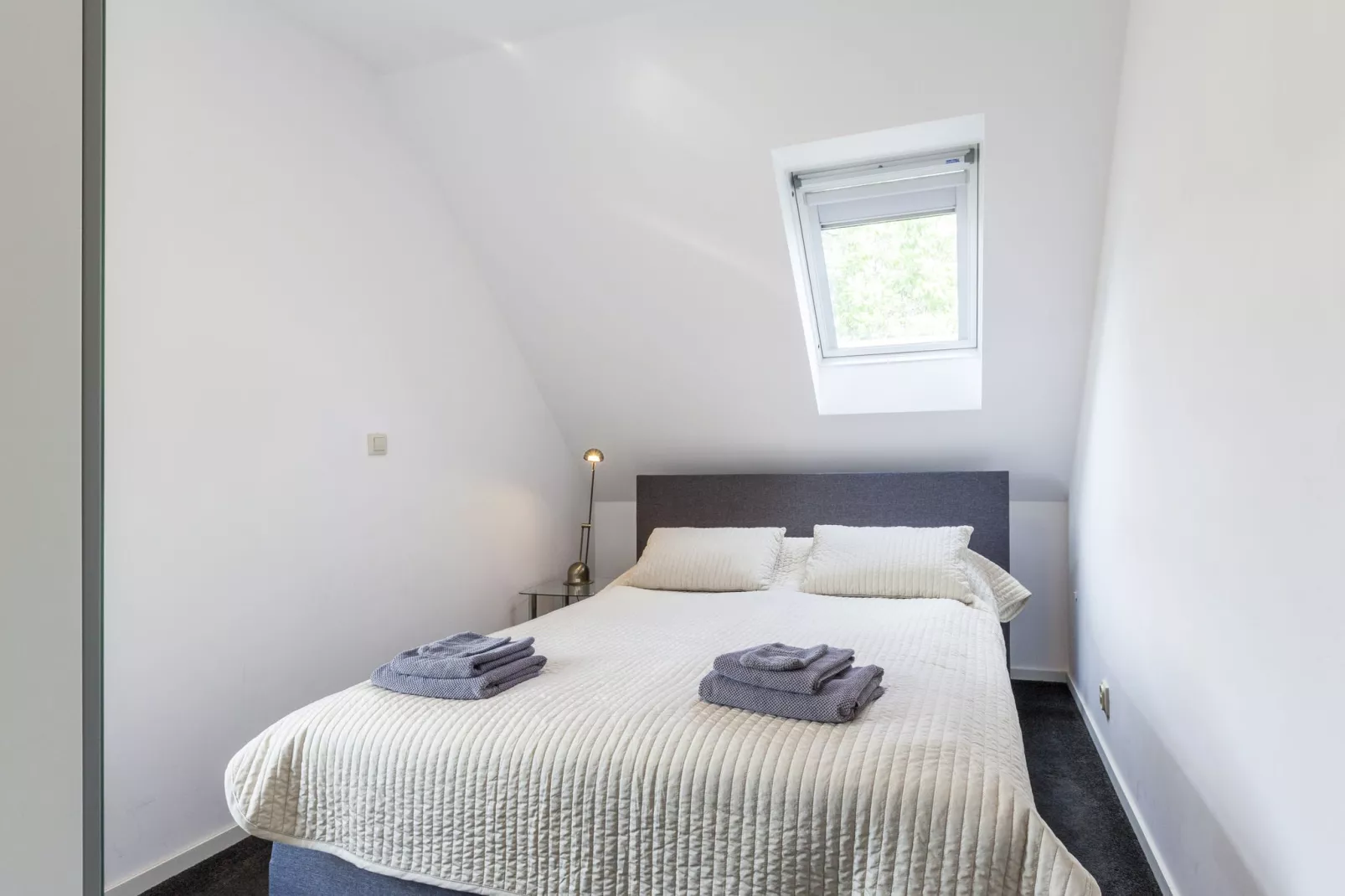 Bronzigt-Schlafzimmer
