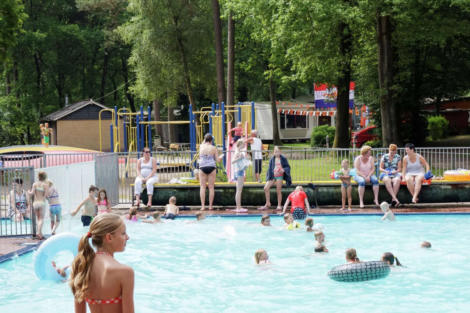 Vakantiepark de Vossenburcht 4-Park facilities
