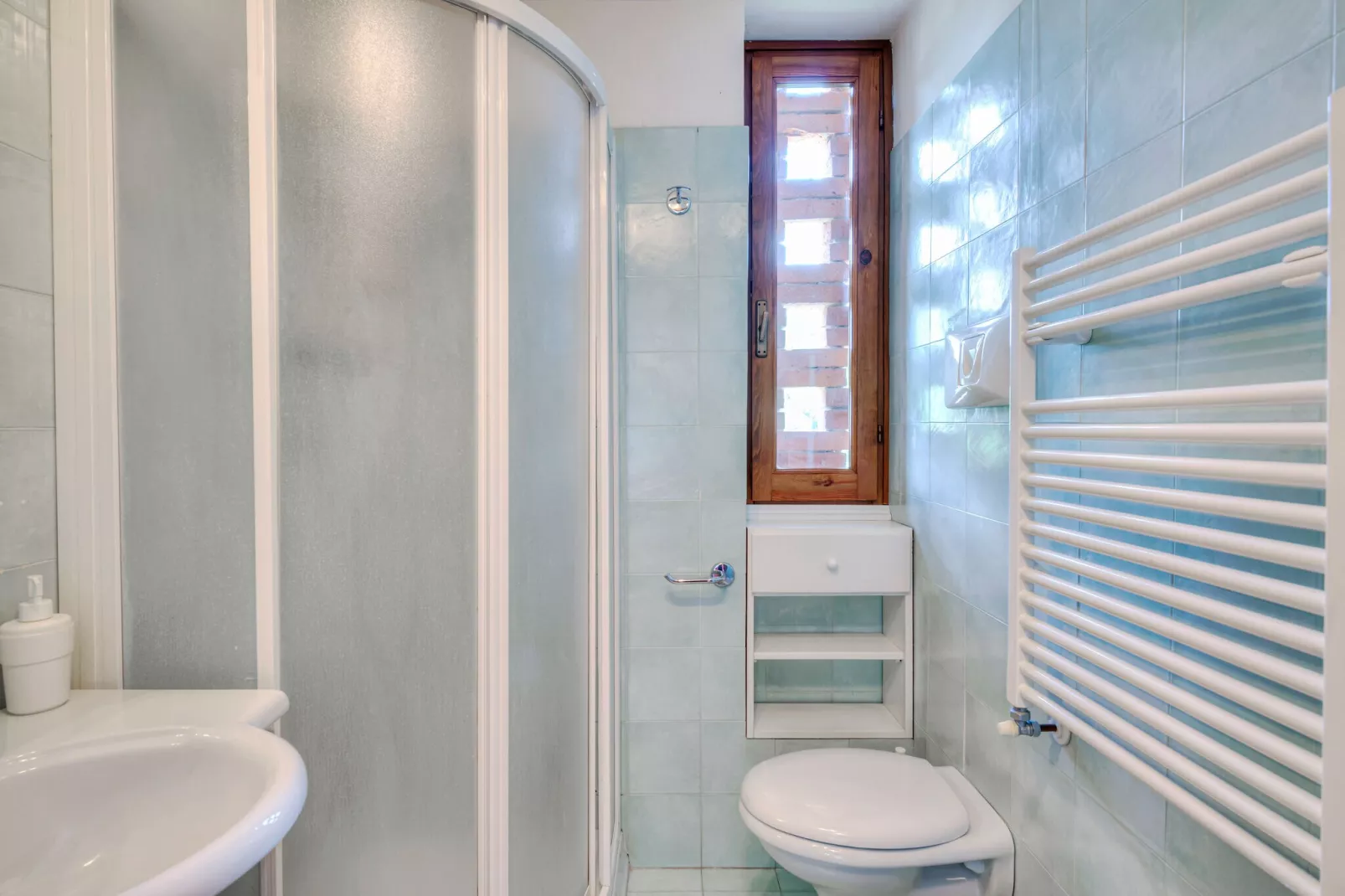 Nimphaea-Bathroom