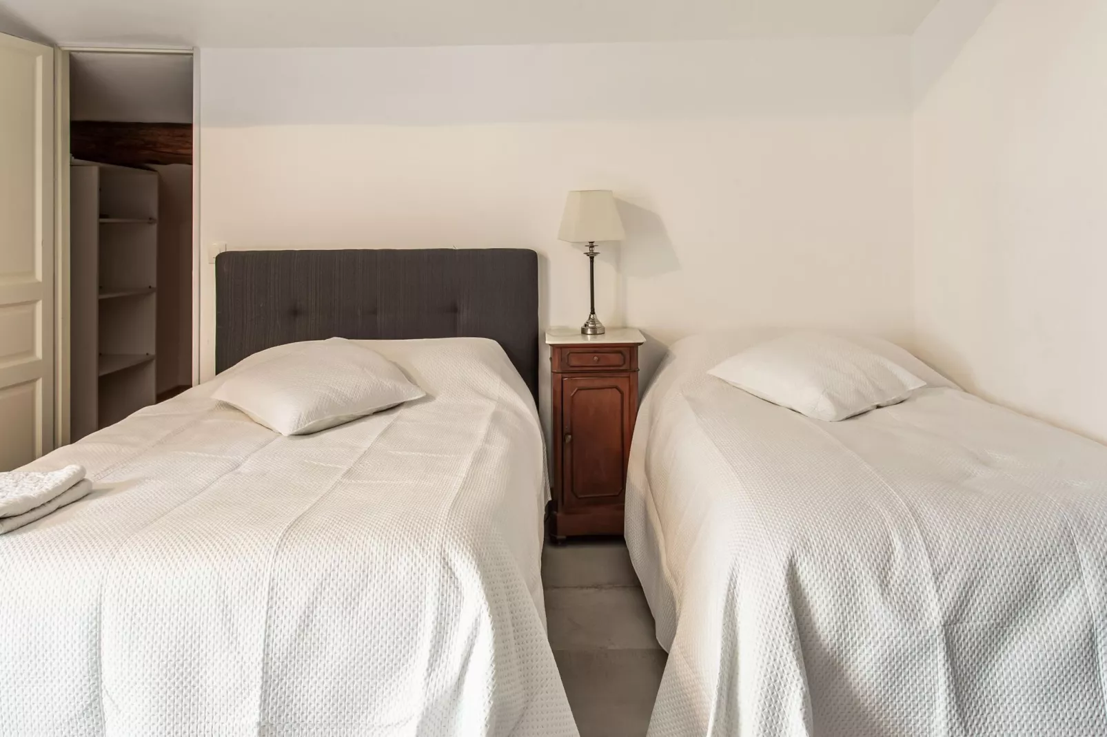 La Maison du Parc-Bedroom