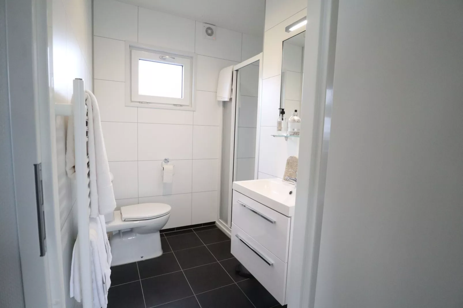 Marina Strandbad 5-Bathroom