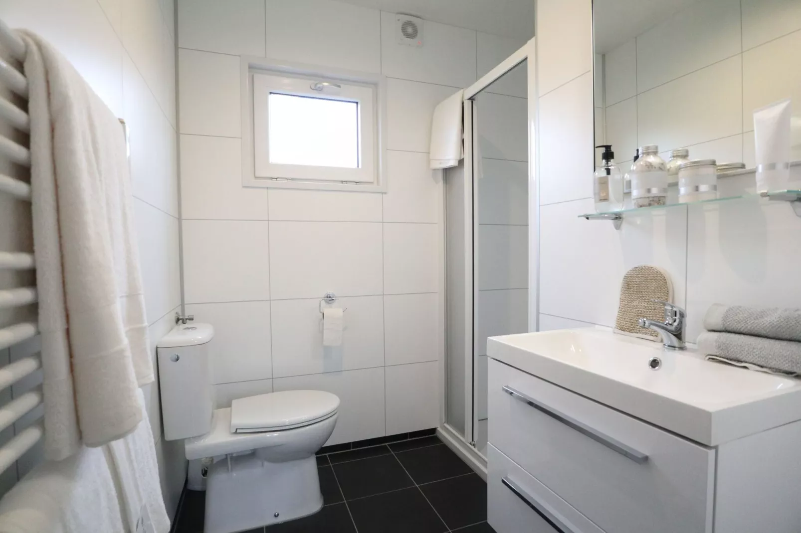 Marina Strandbad 5-Bathroom