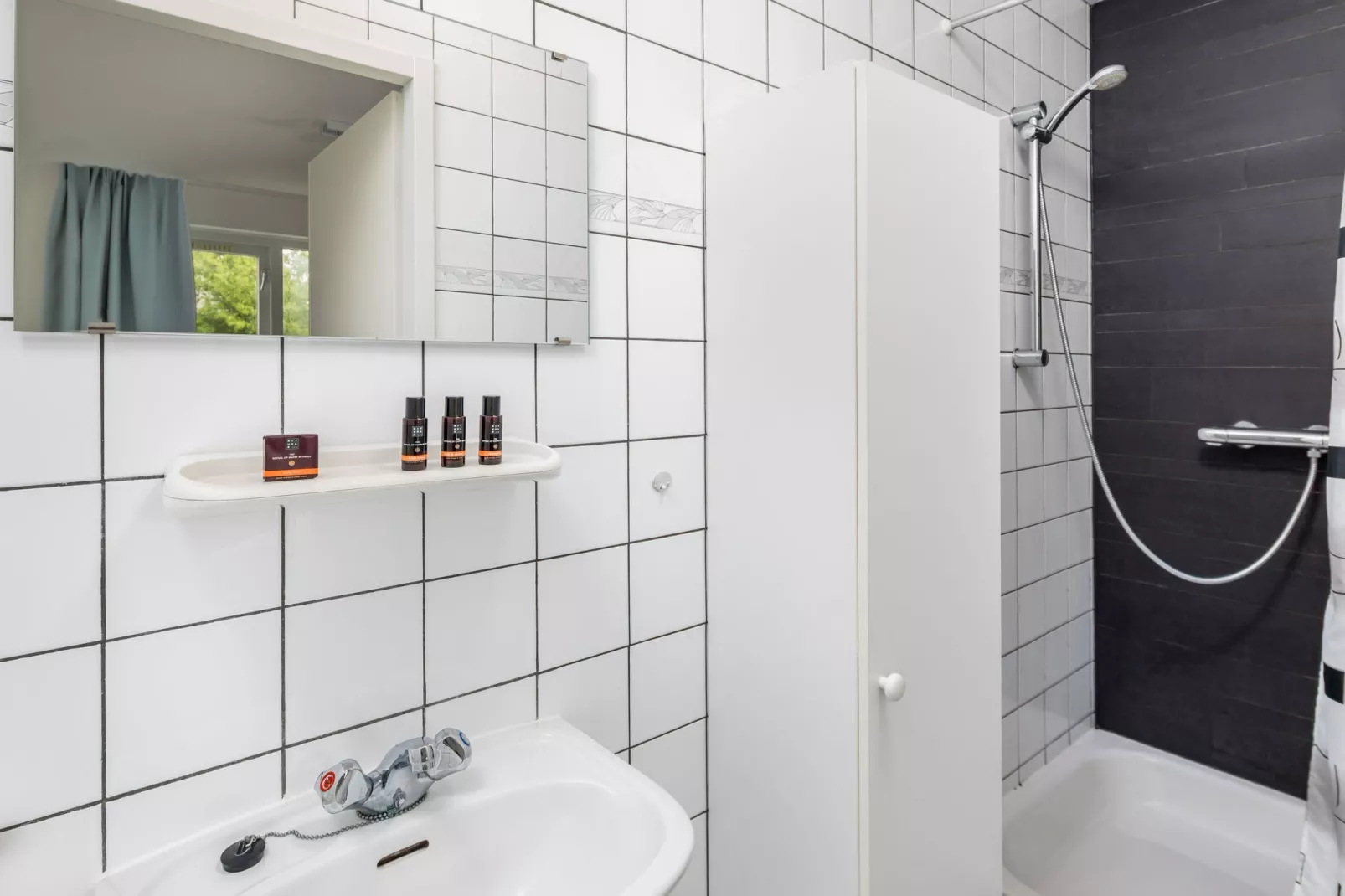 Vakantiepark Zeebad 9-Salle de bain