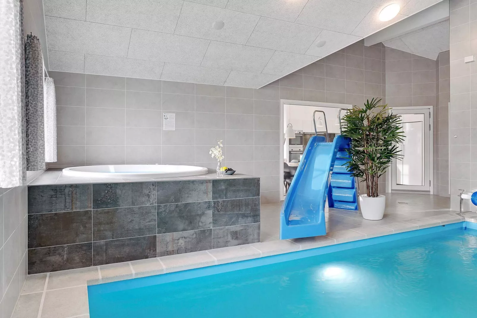 Luxus-Ruckzug in Mommark -- By Traum Ferienwohnungen-Wellnessbereich