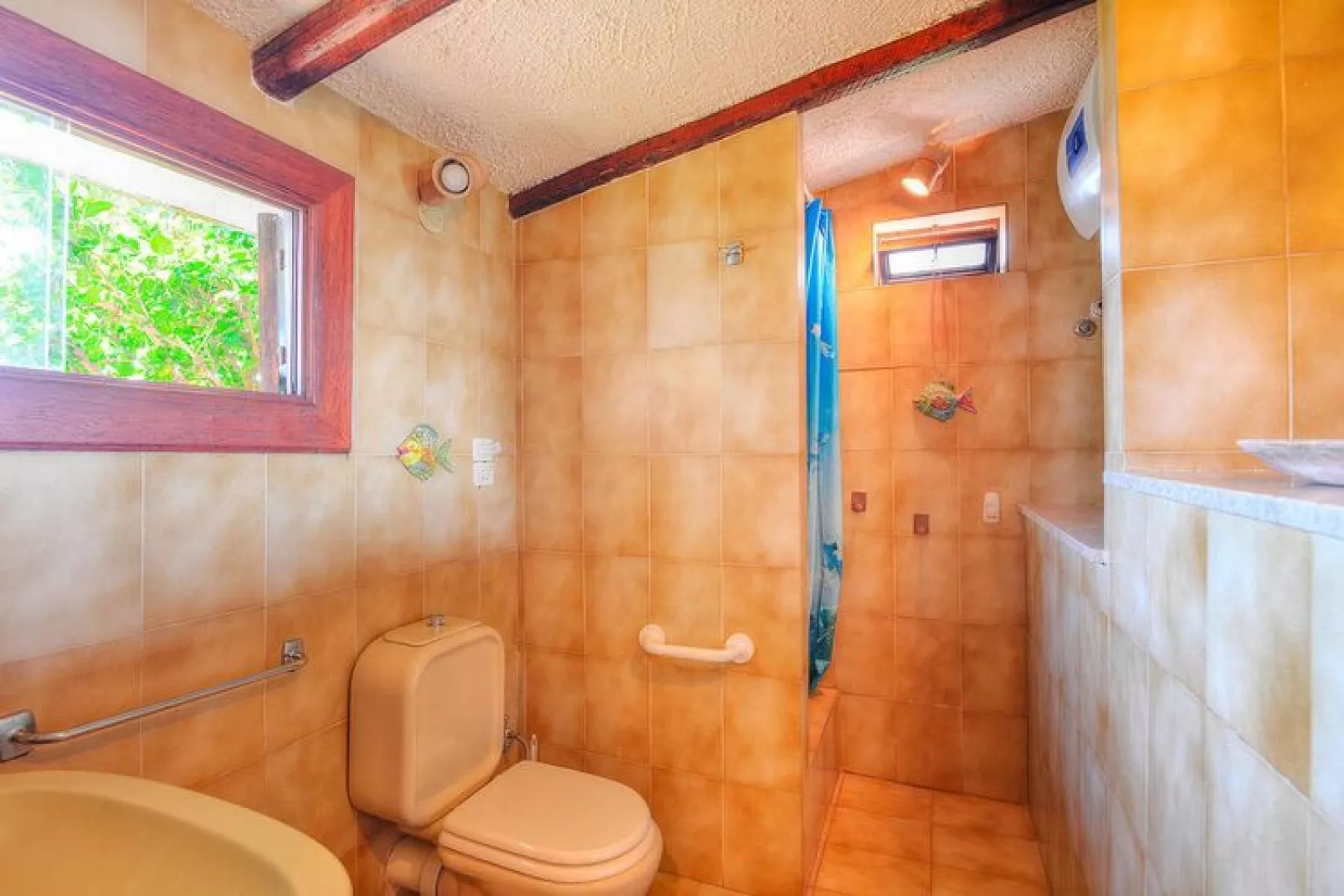Holiday home, Fontane Bianche-Villa Tanah-Lot-Bathroom