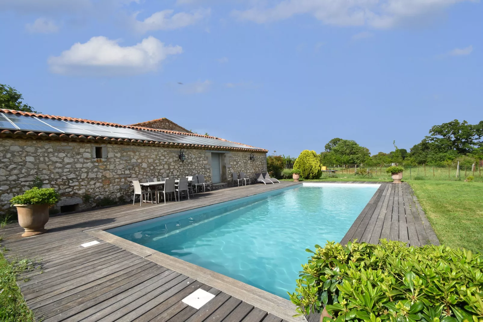 Domaine de Lavit-Piscine