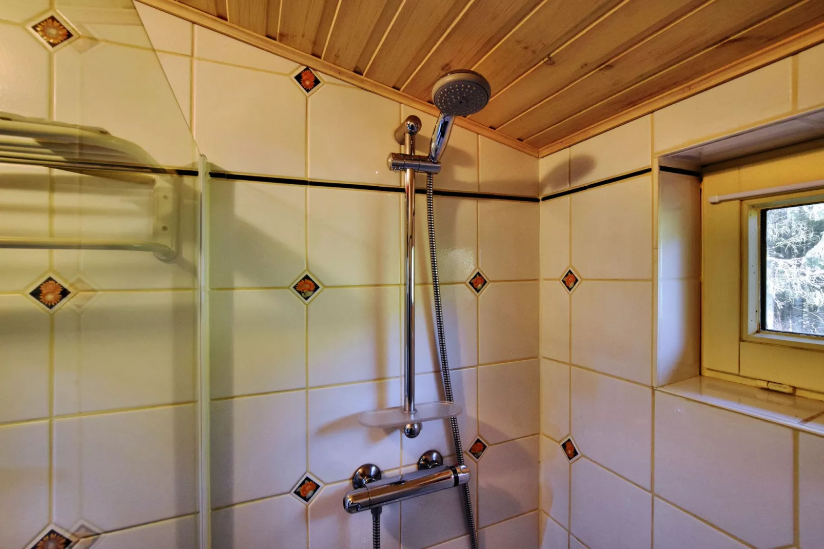 La Canne à Pêche-Bathroom