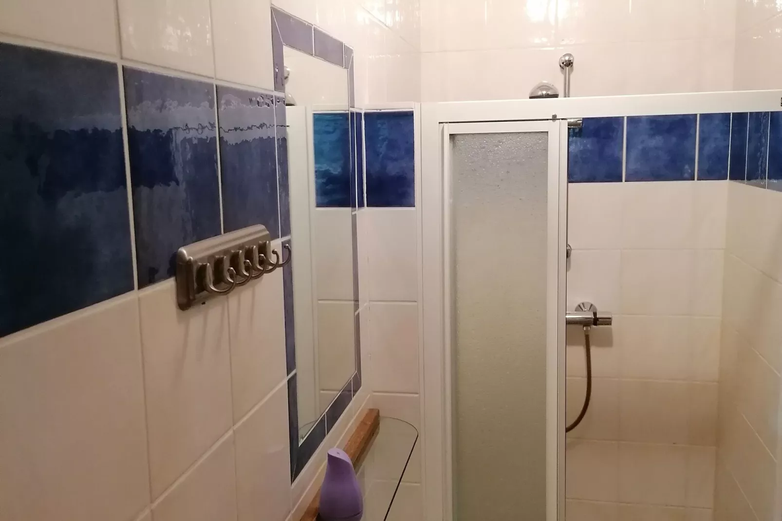 La Canne à Pêche-Bathroom