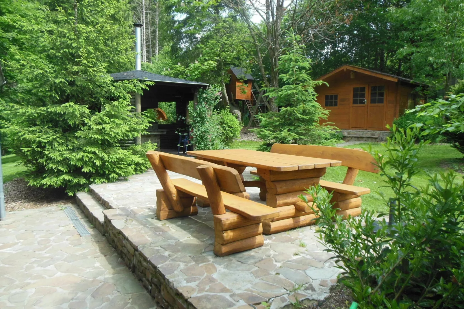 La Canne à Pêche-Terrace balcony
