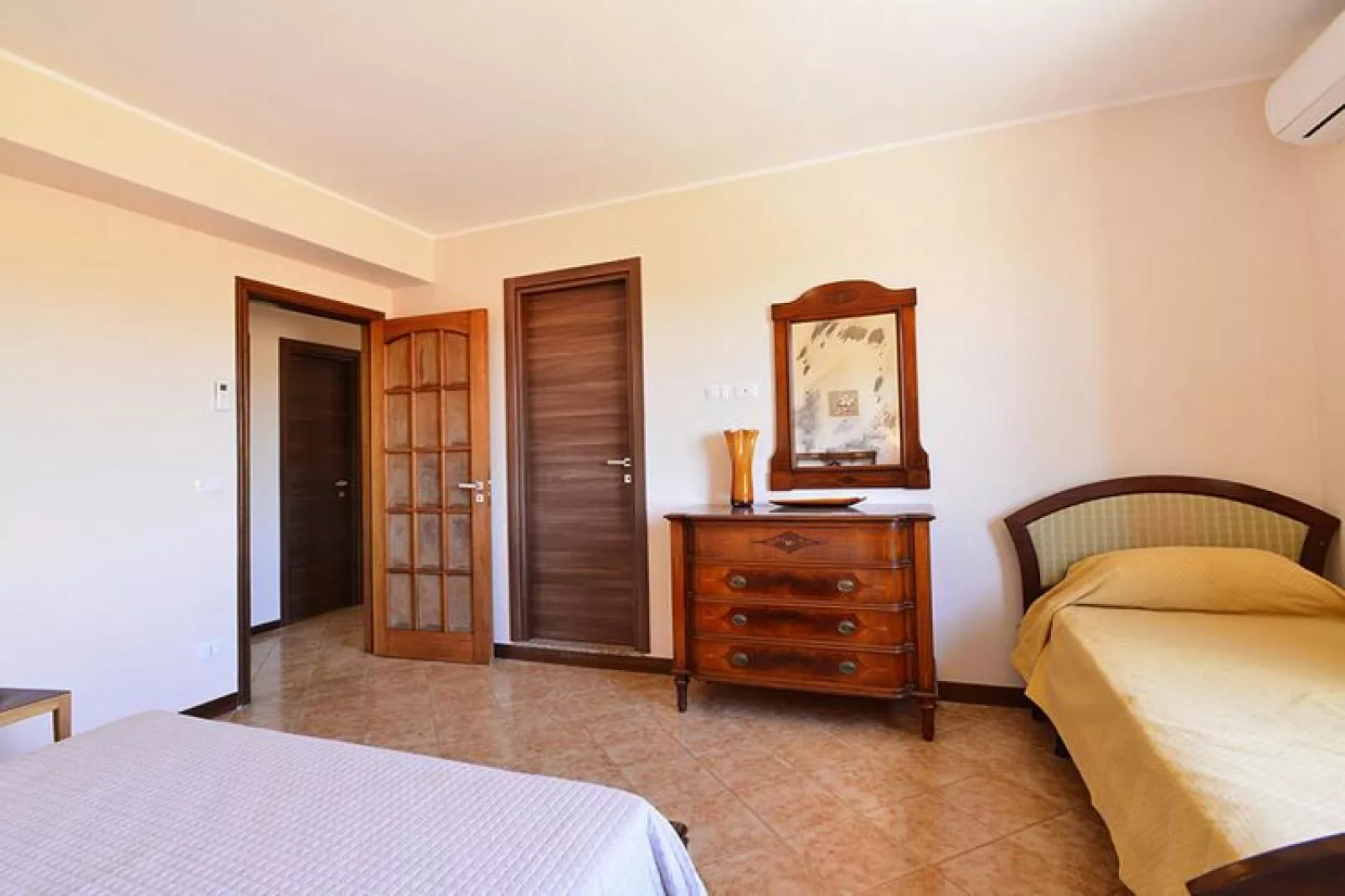 Holiday home Floridia-Villa Smeraldo10 Pax mit Privatpool-Schlafzimmer