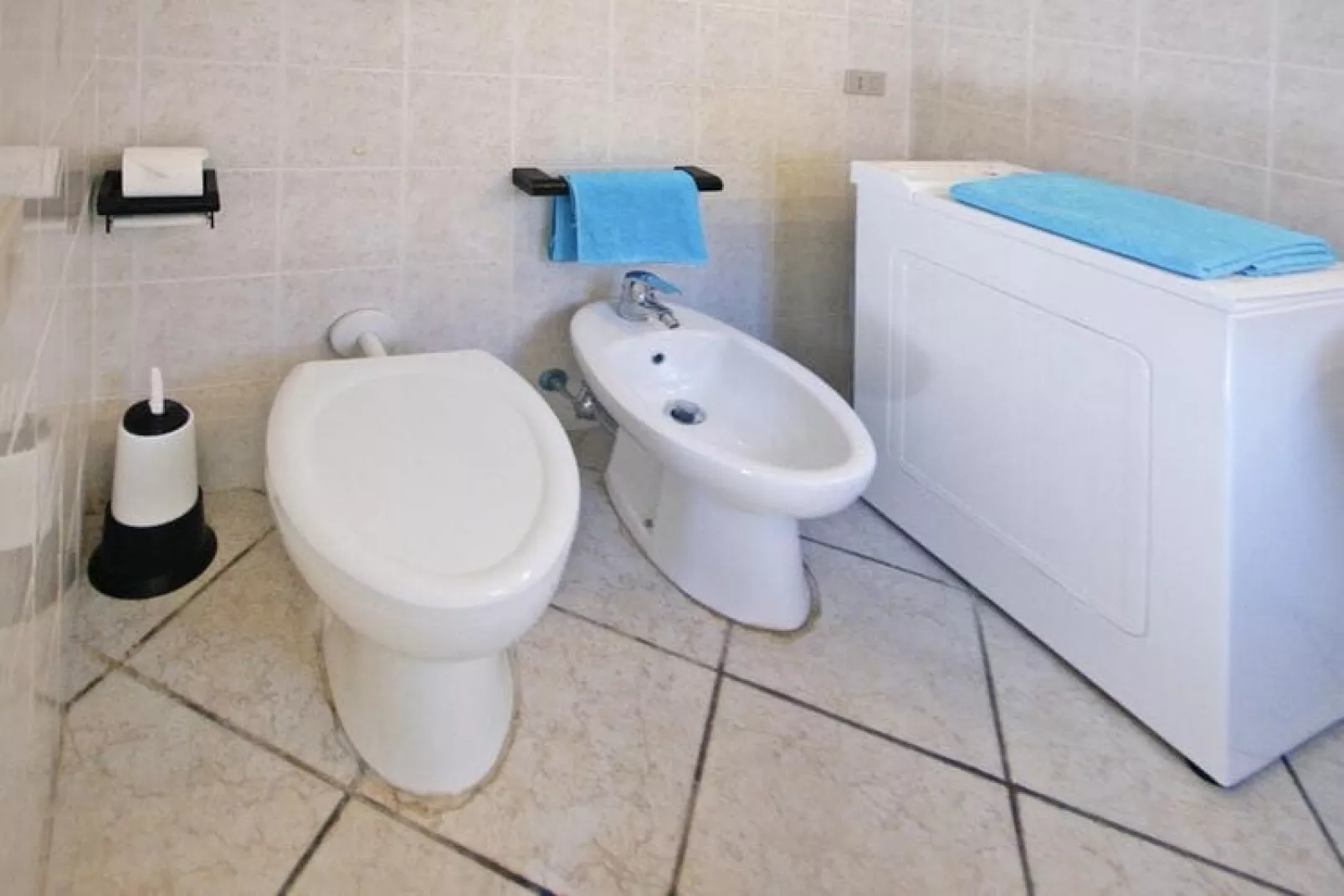 Holiday resort, Costa Paradiso-Villino trilocale-Badezimmer
