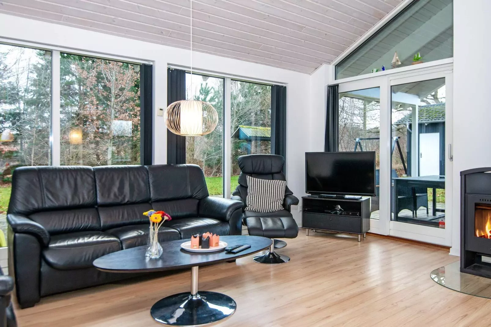 10 person holiday home in Glesborg-Indoor