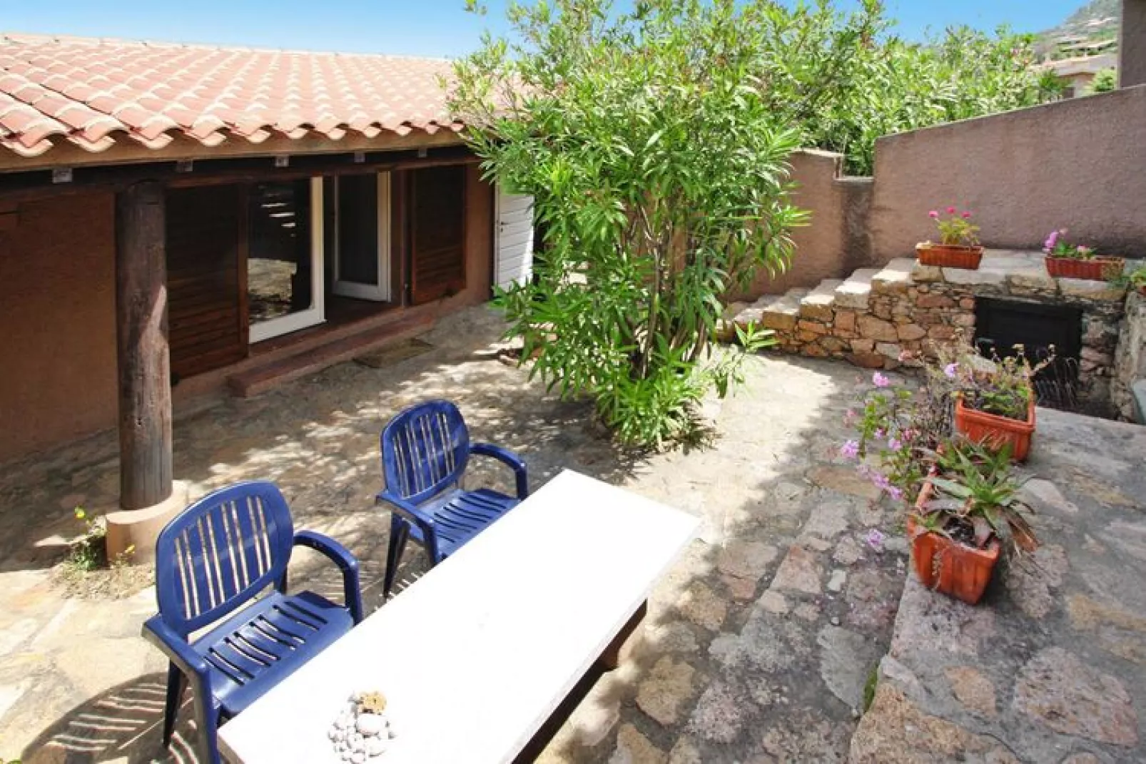 Holiday resort, Costa Paradiso-Villino trilocale-Gärten Sommer