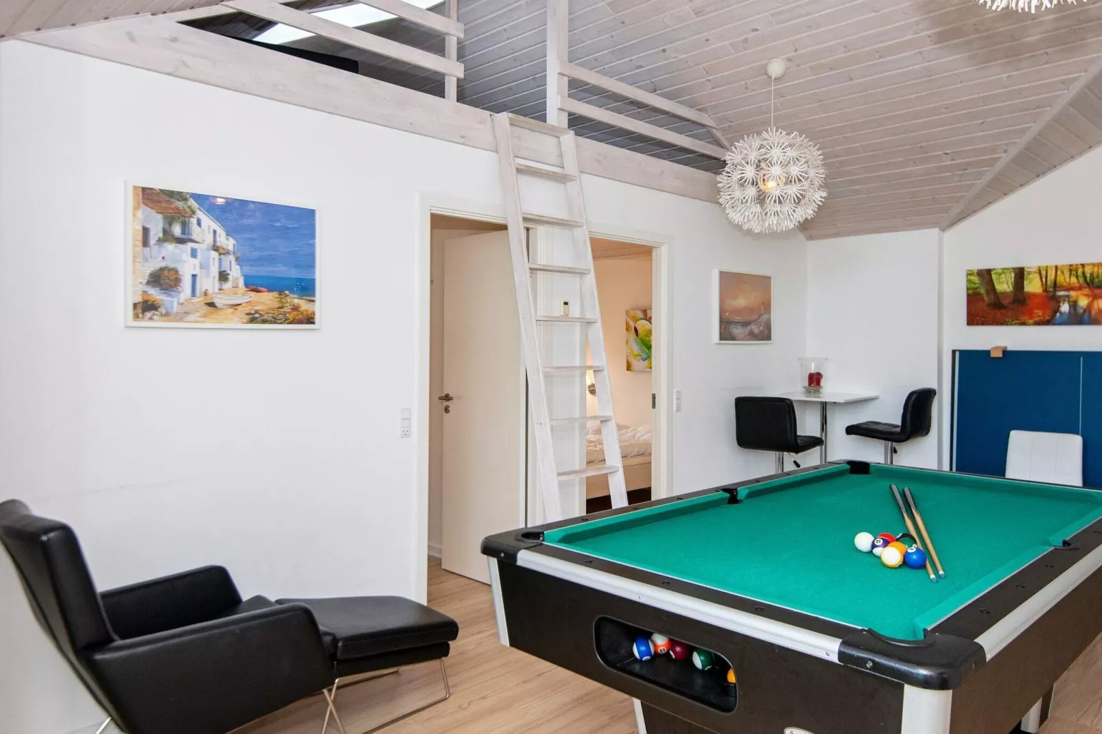10 person holiday home in Glesborg-Indoor