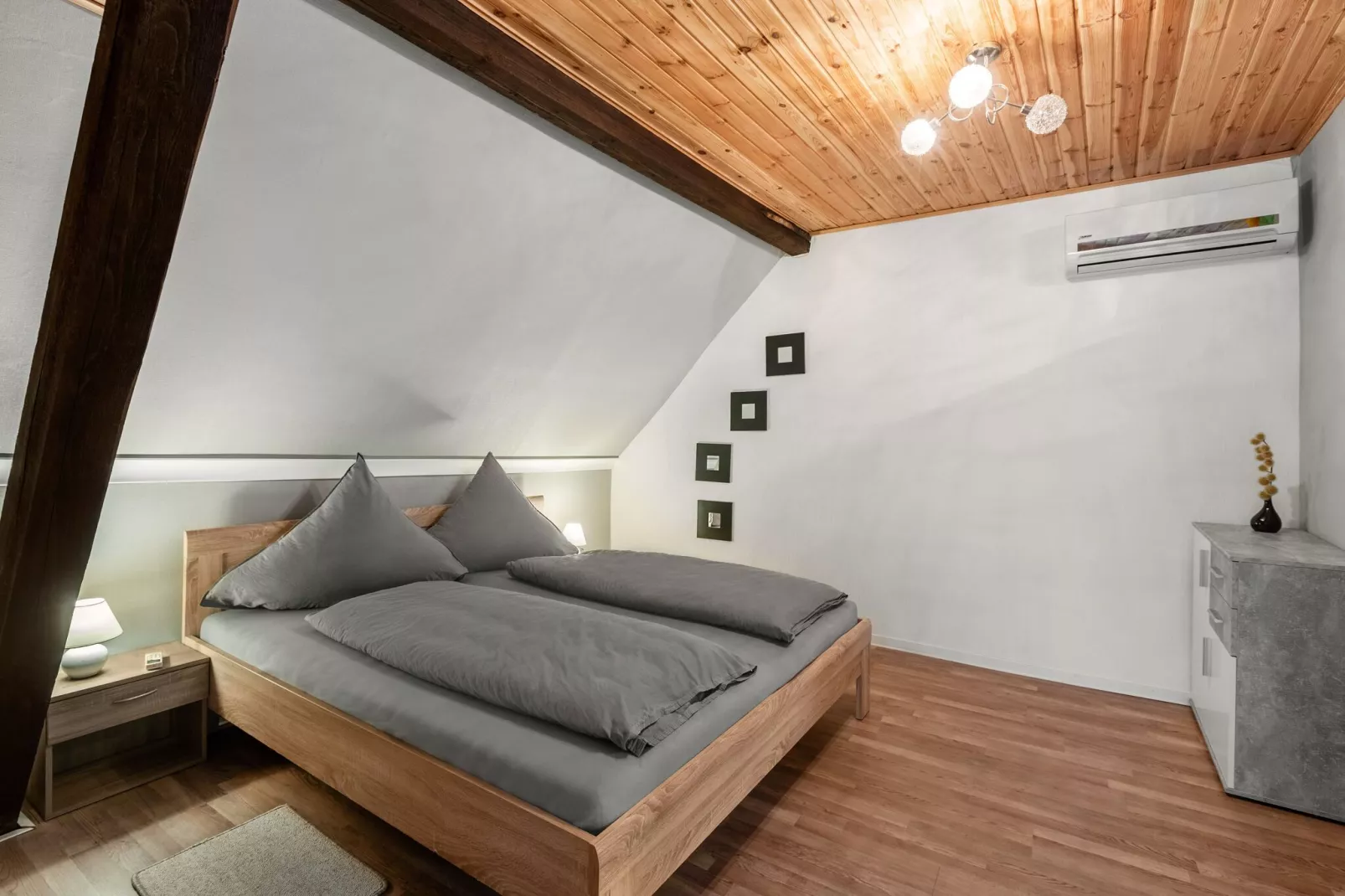 Ferienhaus mit Moselblick-Bedroom