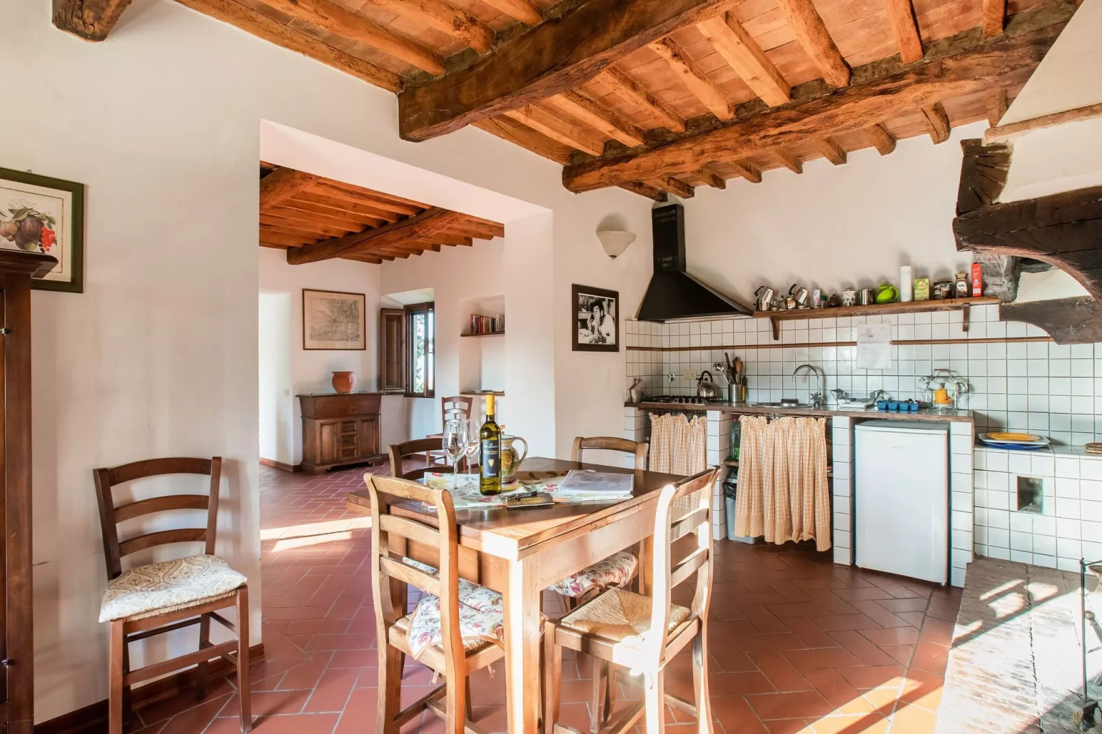 Camino Rosavolta-Kitchen