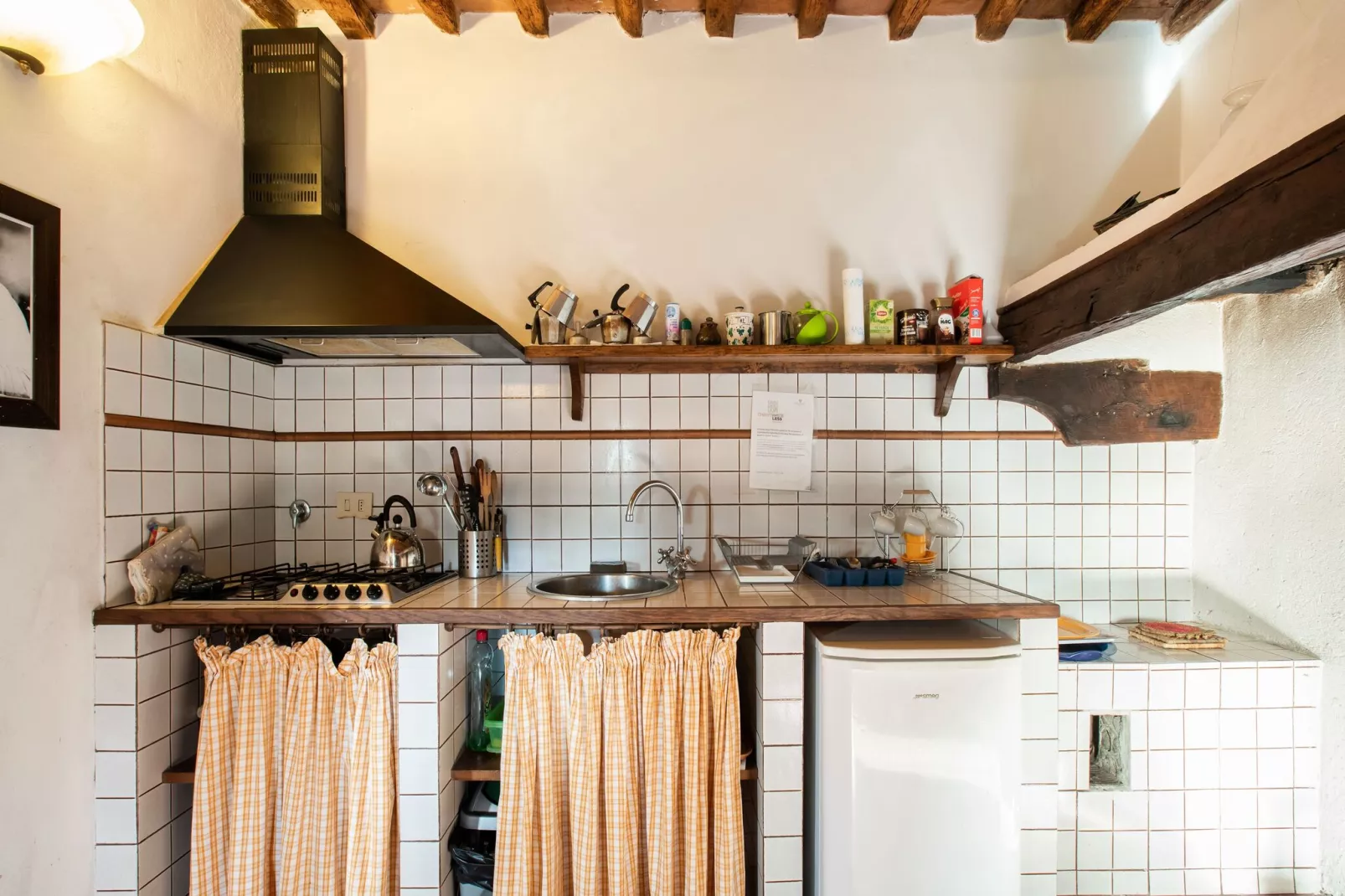 Camino Rosavolta-Kitchen