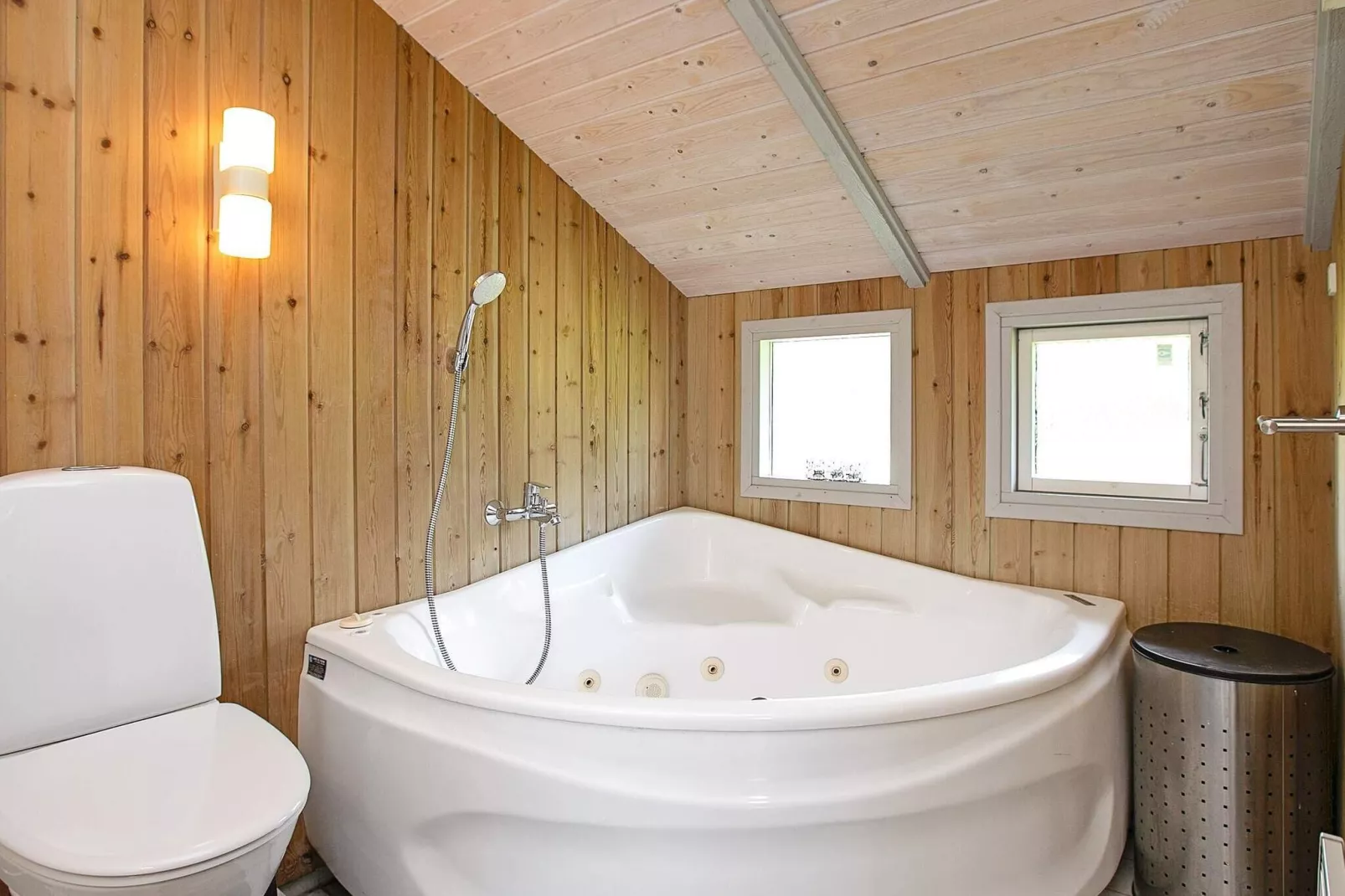 6 person holiday home in Væggerløse