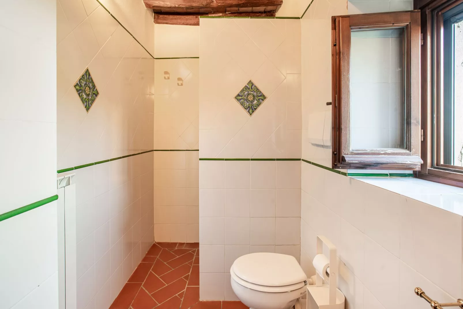 Camino Rosavolta-Bathroom
