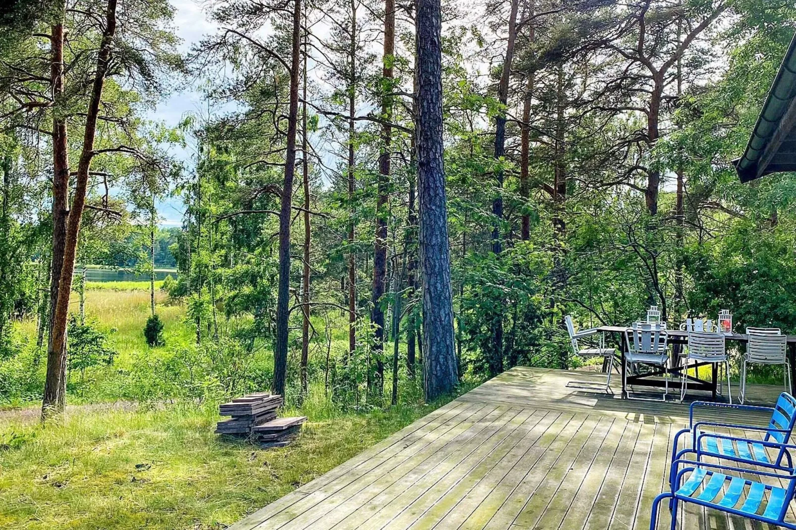 Seaside Charm on Okno Island-By Traum