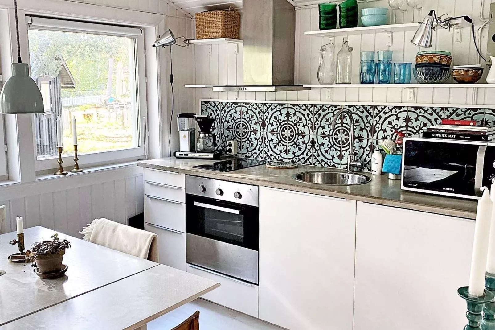 Seaside Charm on Okno Island-By Traum