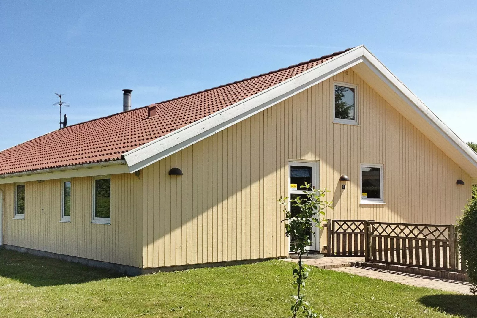 Luxury Pool House by Sea - By Traum Ferienwohnungen-Untagged