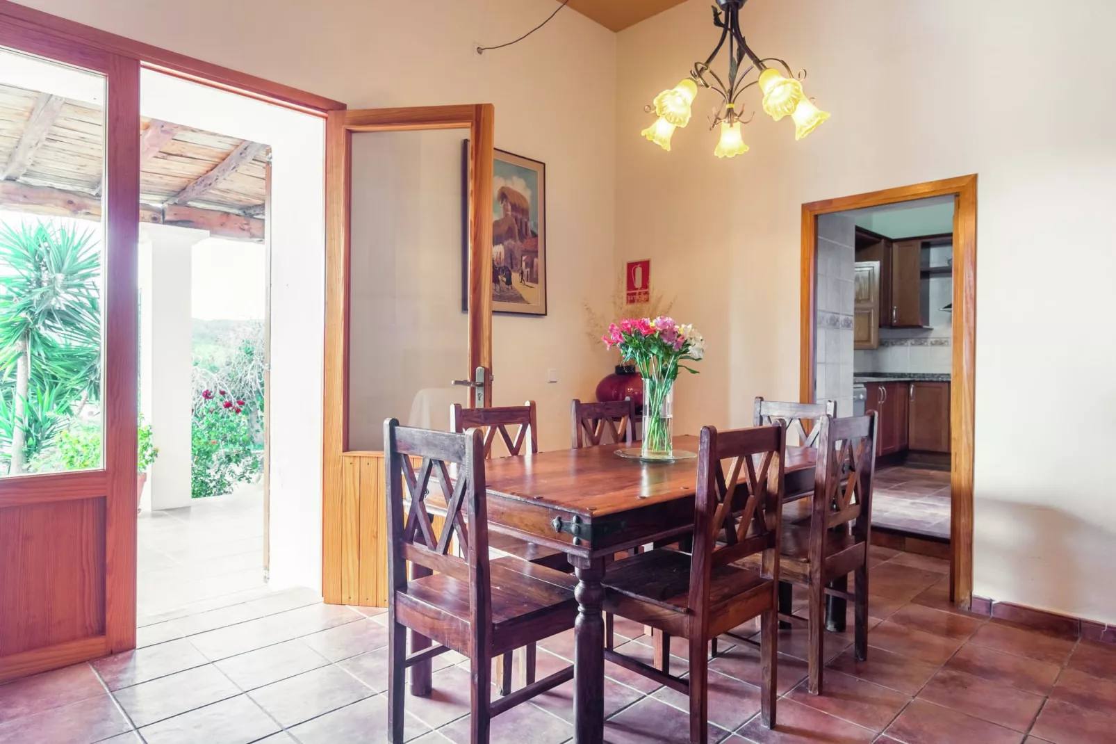 Can Toni-Dining room