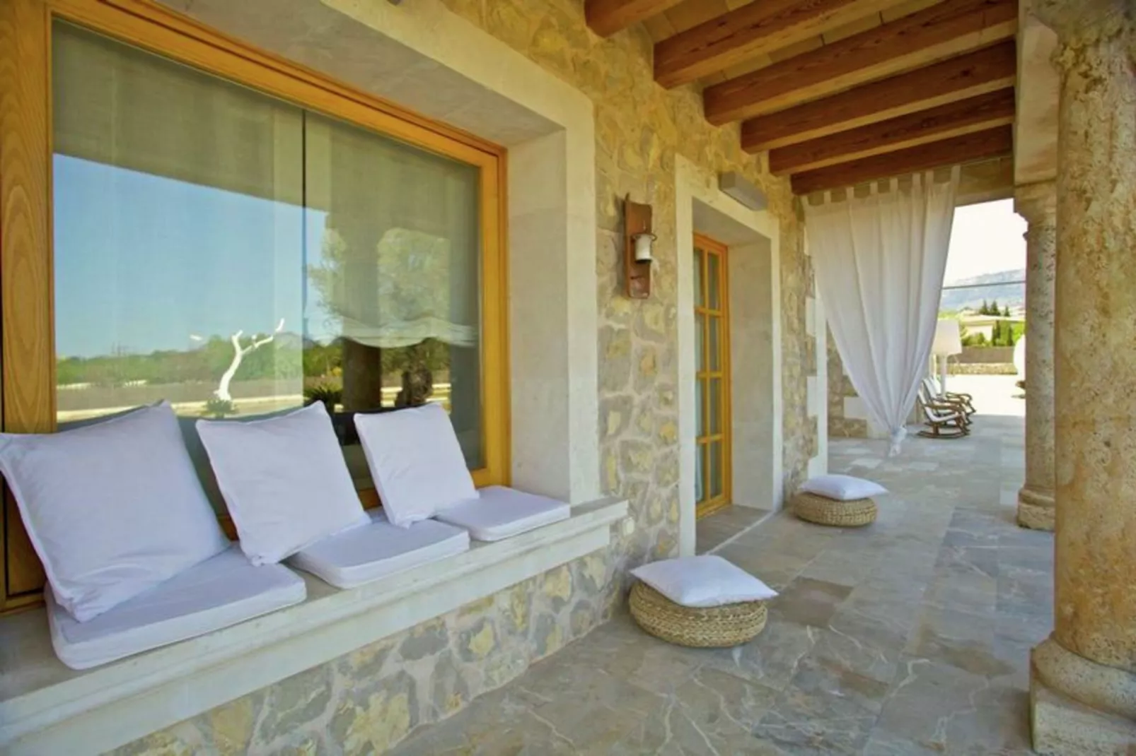 Ses Rentadores-Terrace balcony