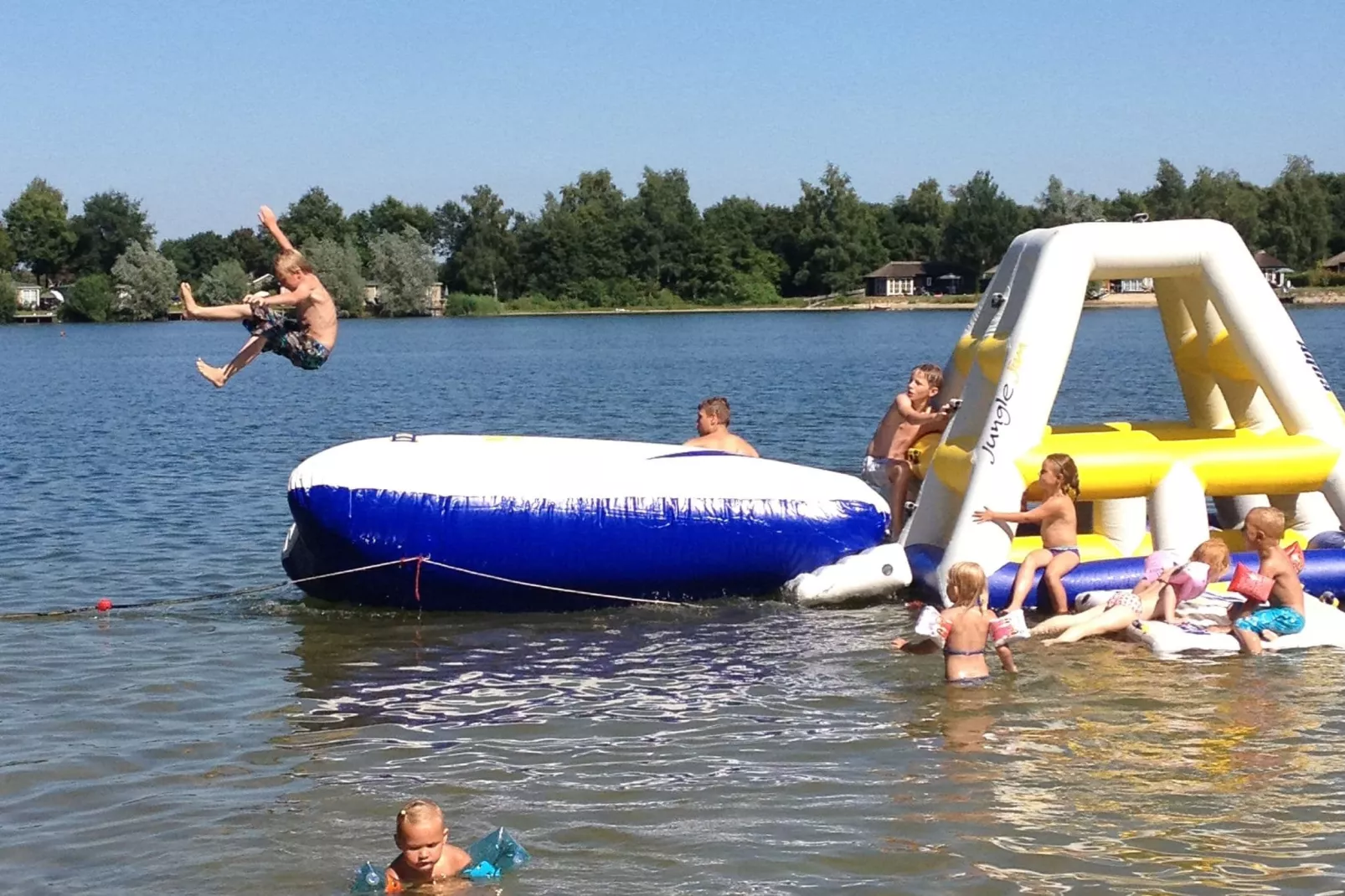 Recreatiepark Tolplas 19-Installations du parc