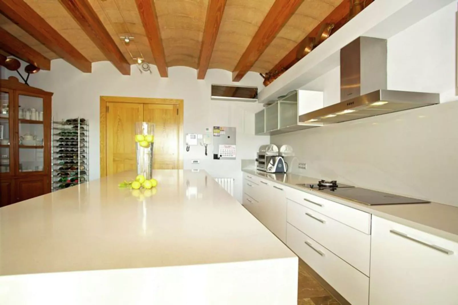 Ses Rentadores-Kitchen