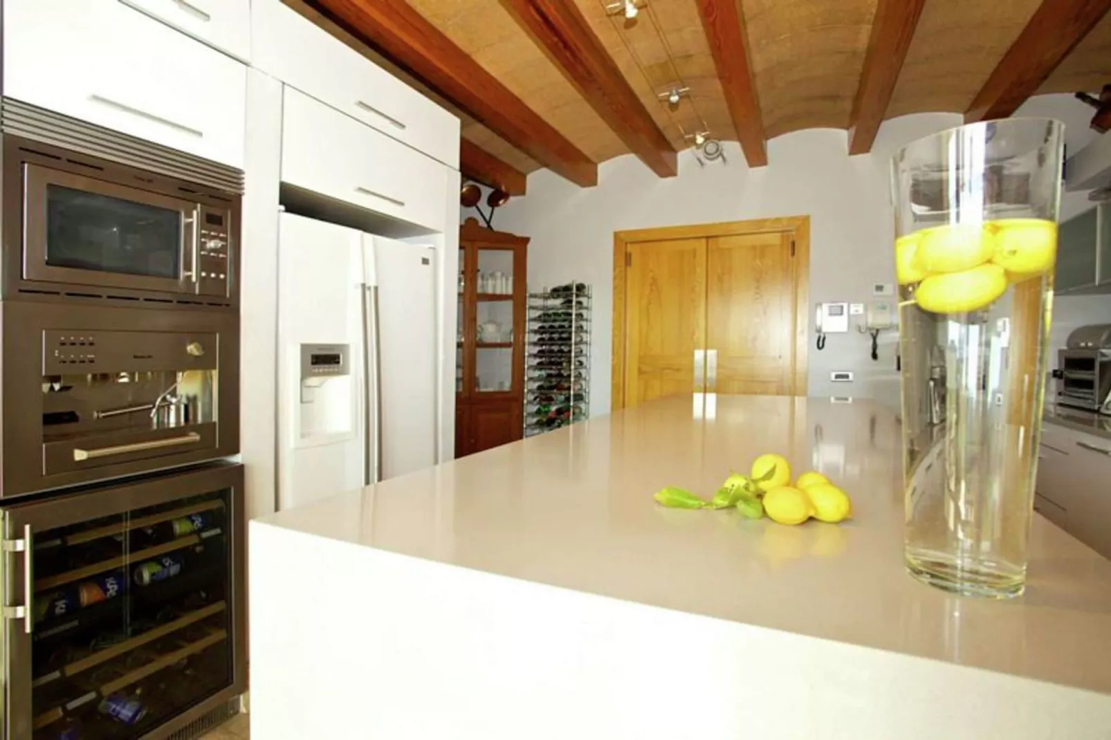Ses Rentadores-Kitchen