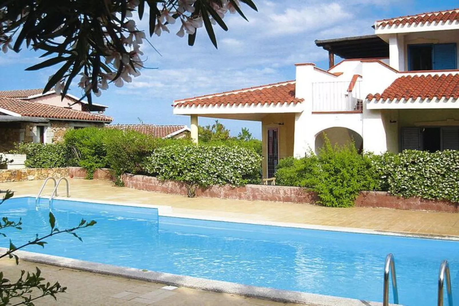 Residence La Tartaruga, Monte Petrosu-trilo 6-trilo 6-Pool