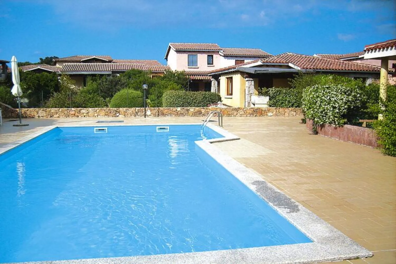 Residence La Tartaruga, Monte Petrosu-trilo 6-trilo 6-Pool