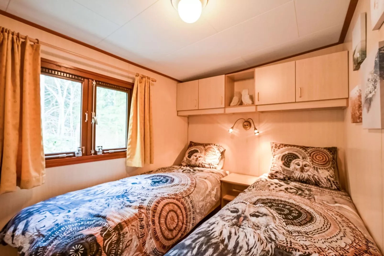 Huisje 37-Bedroom