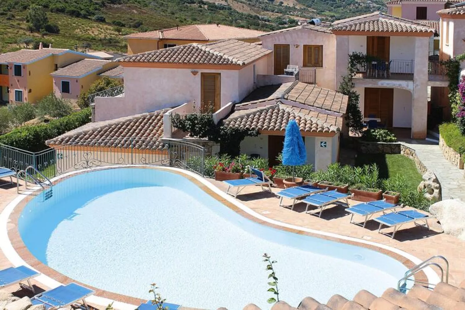 Residence Bouganvillage Tanaunella - Type Trilo 6-Pool