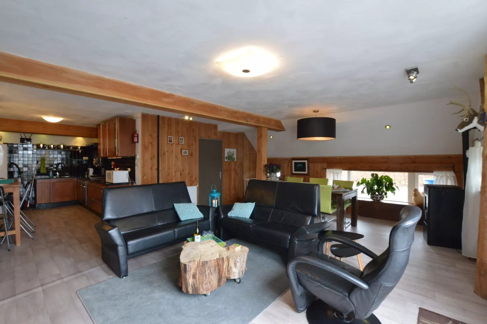 Wapse-Living room
