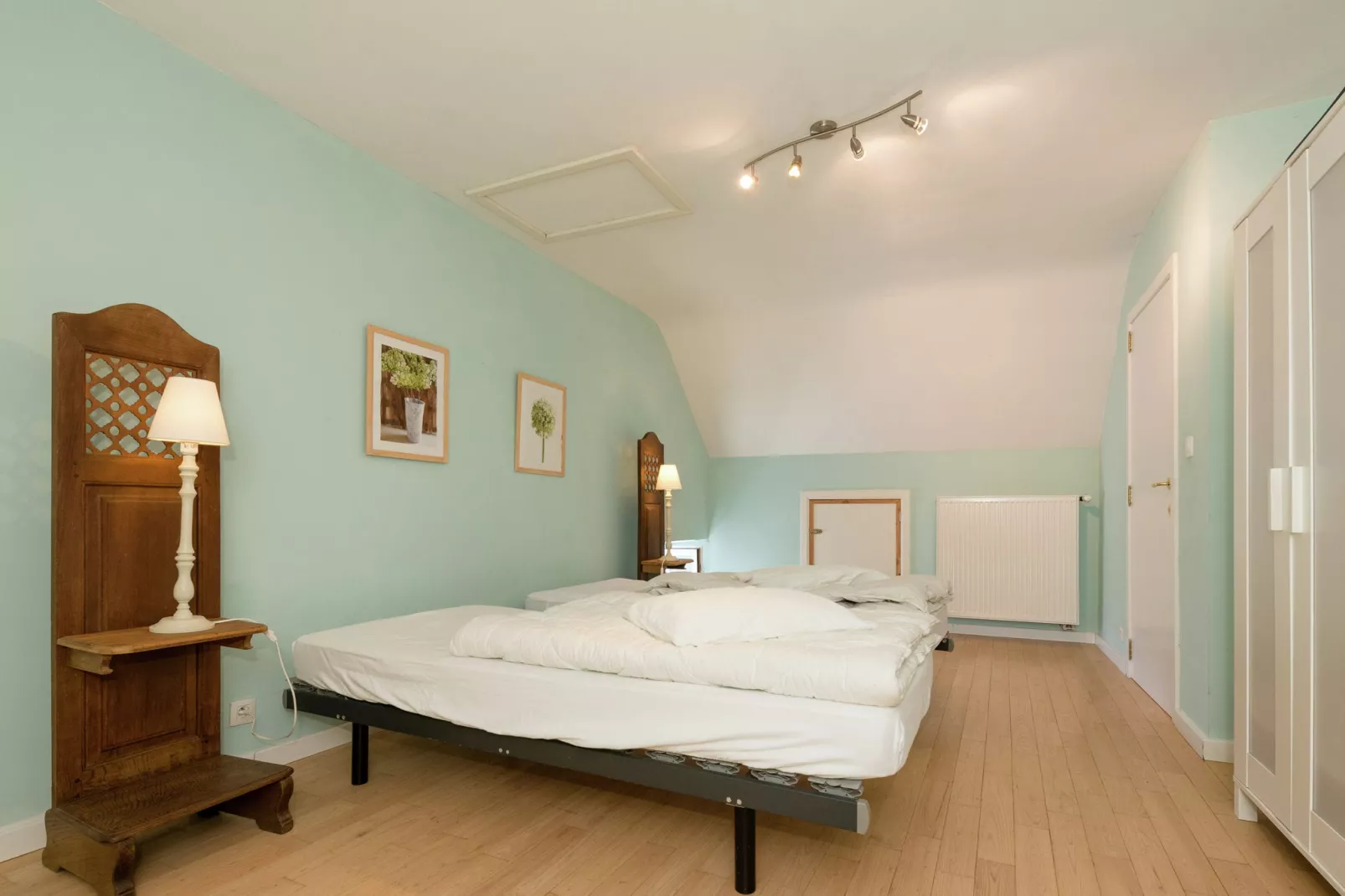L'Escarlotte-Bedroom