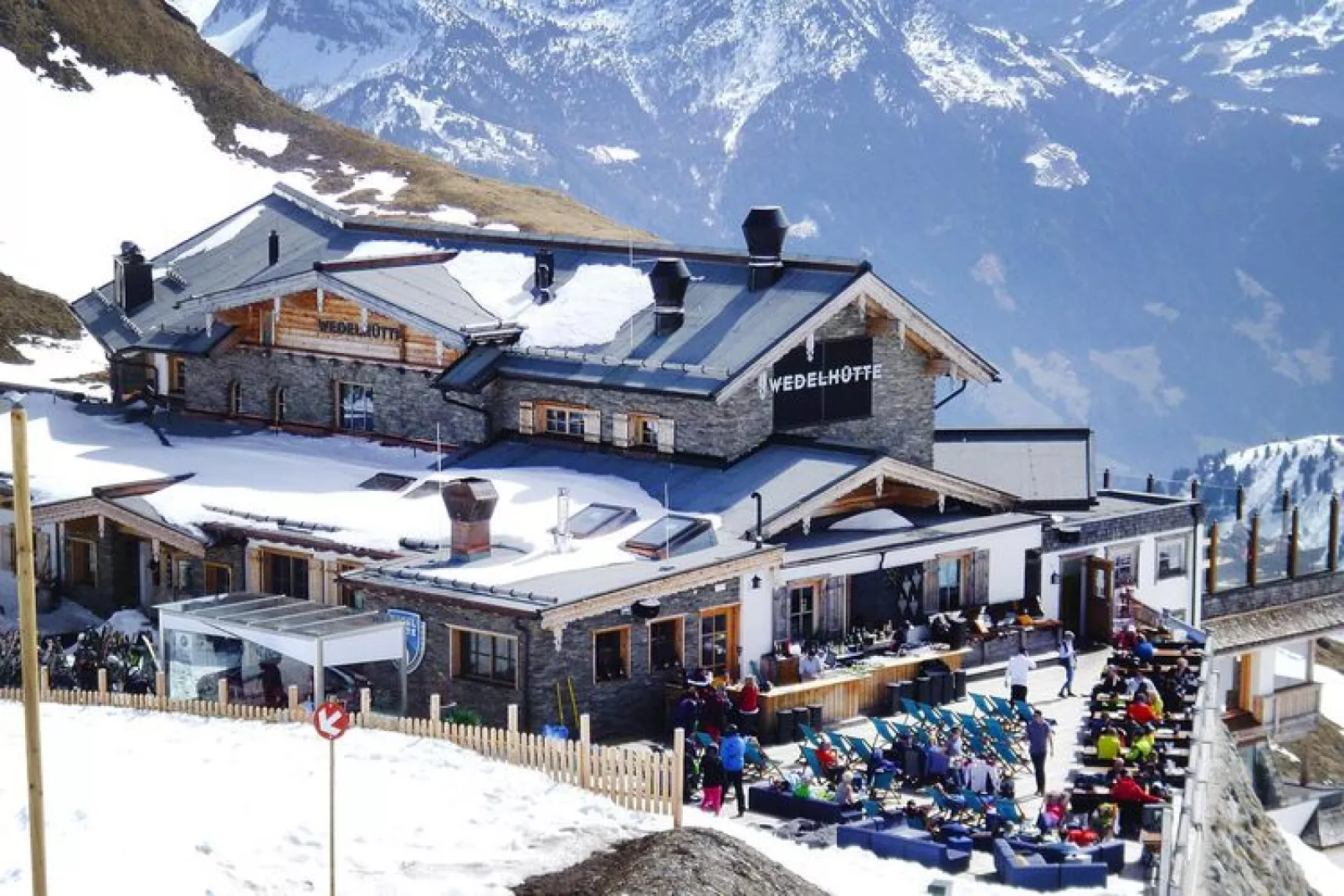 Chalets Almdorf Zillertal Fügen-Haus 6 Personen-Area winter 20km