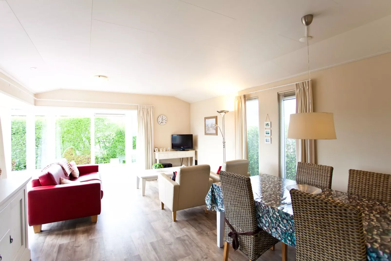 Resort Schoneveld 11-Dining room