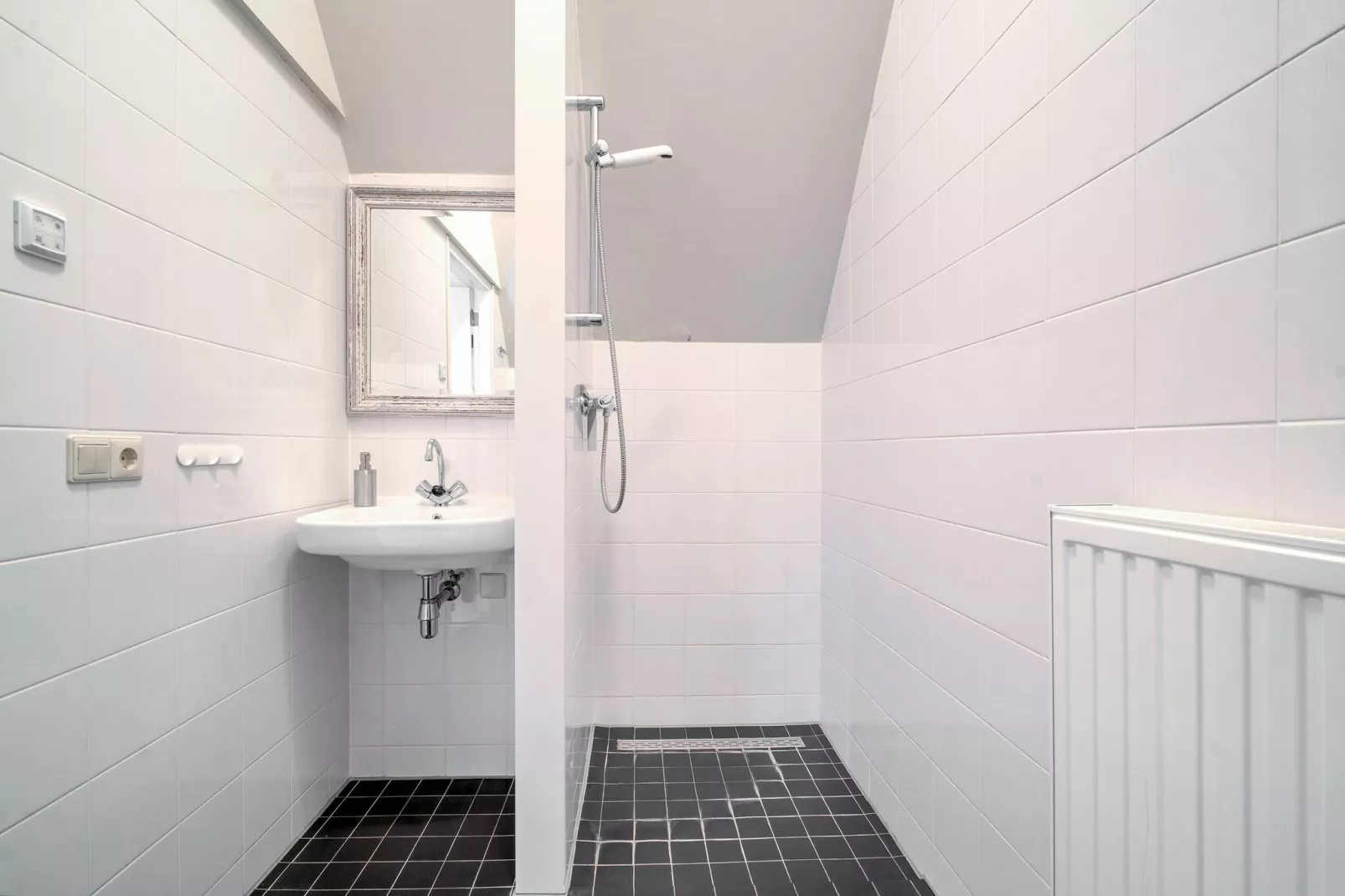Kantonniershuisje-Badezimmer